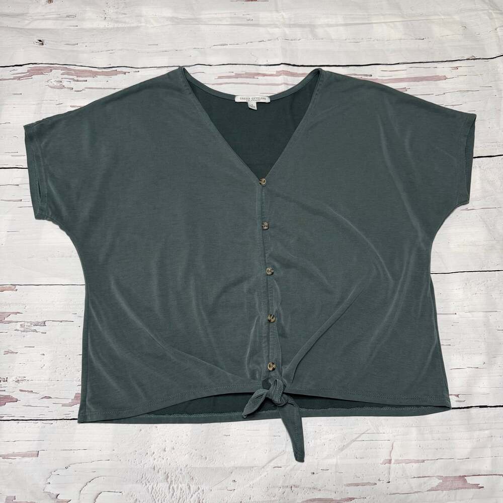 GREEN‎ ENVELOPE Short Sleeve Green Button Up